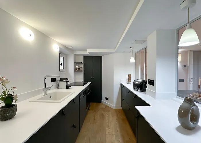 Apartament With Lift & Ac Saint-germain-des-pres Paryż