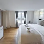 With Lift & Ac Saint-germain-des-pres Apartamento