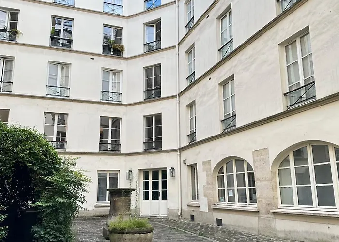 With Lift & Ac Saint-germain-des-pres *